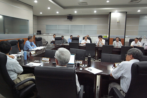 螺栓斷裂原因  台電：材質瑕疵或安裝不當