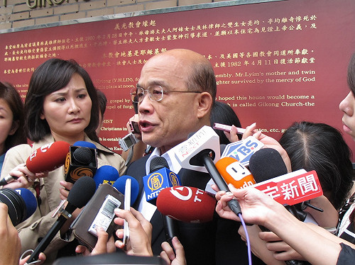 蘇貞昌淚流滿面：70幾歲身體 還能撐幾天？