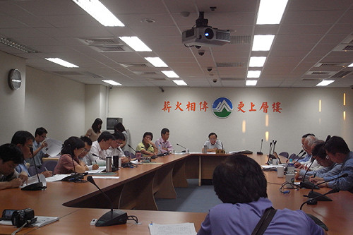 六輕不認污染  雲縣：不如每年燒4天