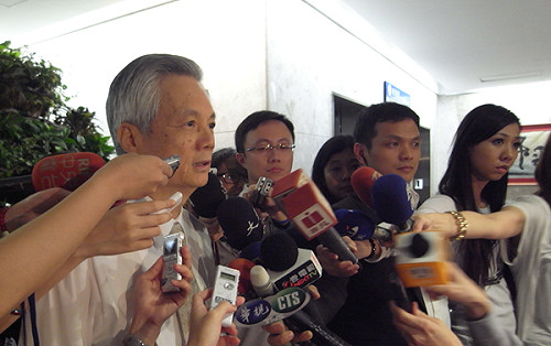 秀林鑽探爭議  台電老總親自道歉