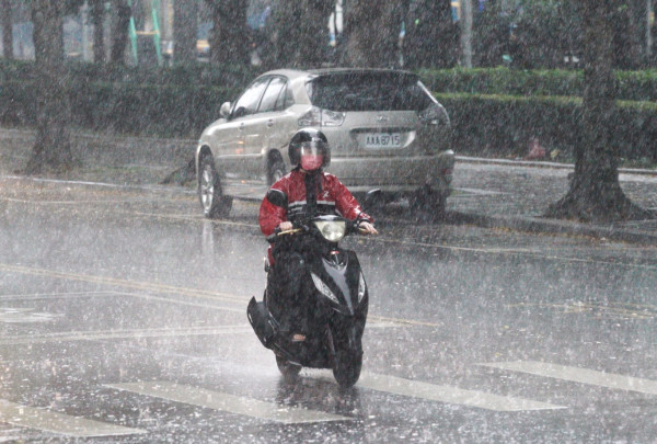 é›™åŒ—æ·¹æ°´äº† è±ªé›¨ç‰¹å ±æ