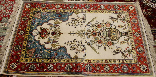 土耳其的地毯手工精細編織華麗，頗有特色。