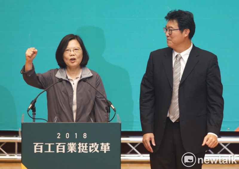 總統蔡英文出席2018百工百業挺改革造勢大會，相挺民進黨台北市長參選人姚文智。   圖：張良一/攝