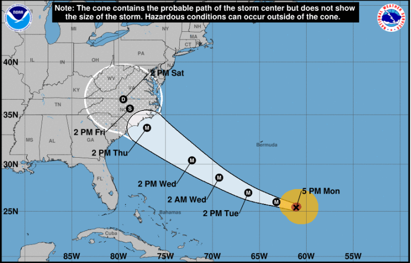 四級颶風「佛羅倫斯」將挾帶強大風雨襲擊美東地區。   圖：擷取自國家颶風中心(NHC)