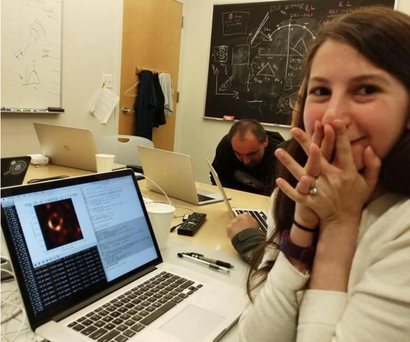成就第一張黑洞照片的女科學家博曼   圖：翻攝自推特