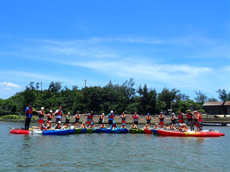 福隆雙溪河是屬於入門等級，淺嚐獨木舟經驗的好地點。圖：Tripbaa趣吧！旅遊平台／提供