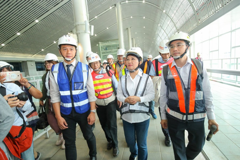盧秀燕視察捷運綠線。   圖/台中市政府提供