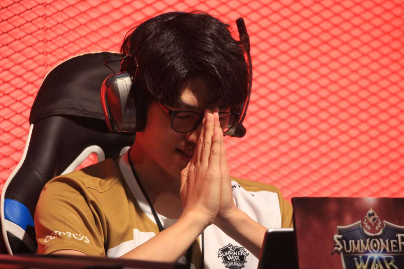 韓國選手Perr祈禱比賽發生奇蹟
