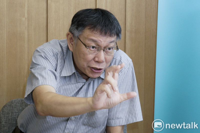 台北市長柯文哲接受新頭殼專訪。   圖：張良一 / 攝