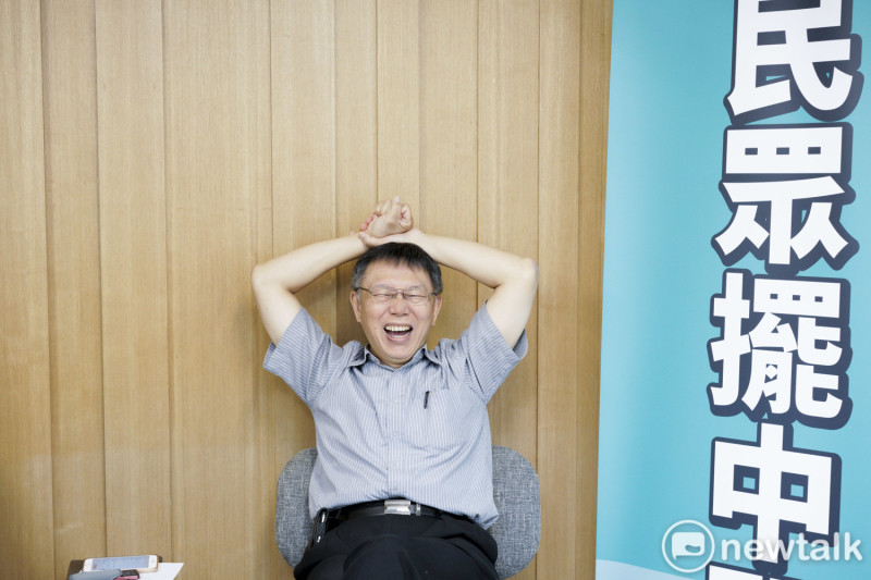 台北市長柯文哲在民眾黨接受專訪。（圖：張良一 / 攝）