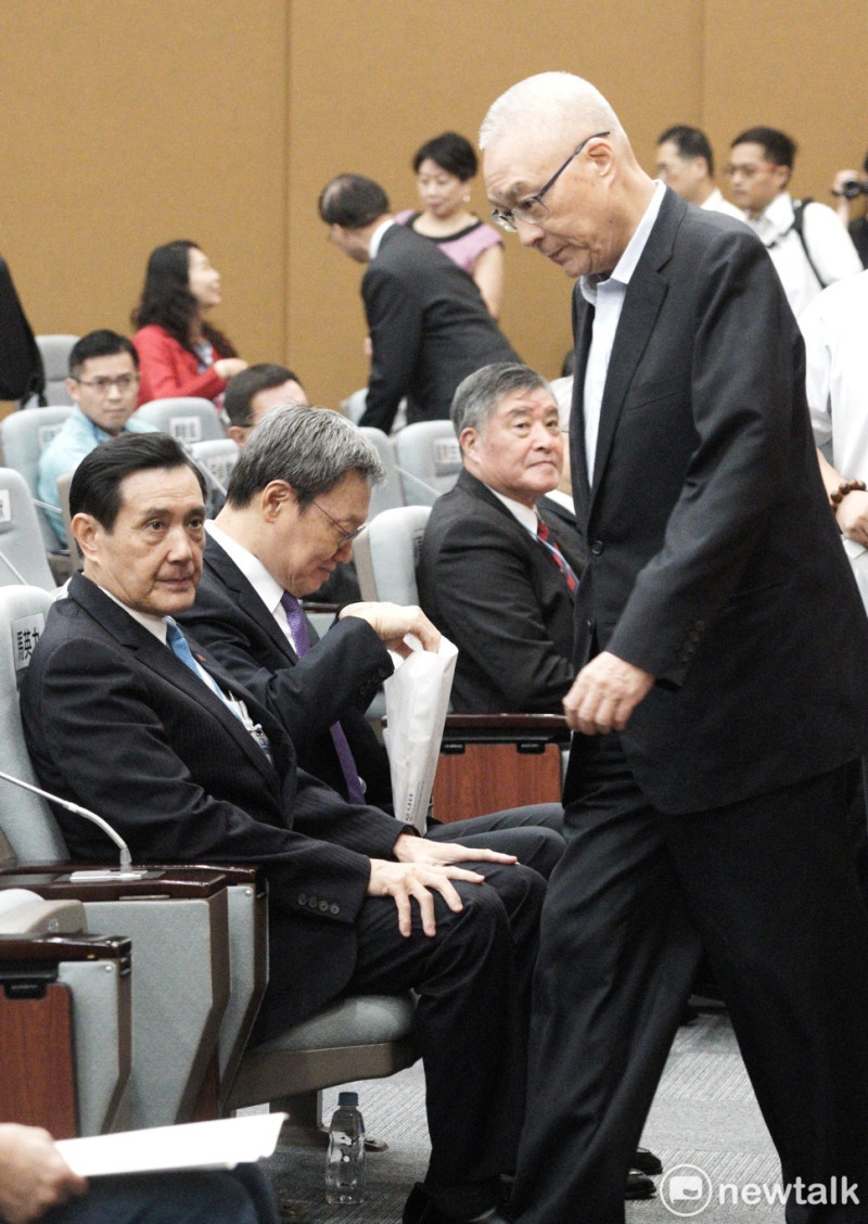 國民黨主席吳敦義出席哪來的芒果乾？研討會。   圖：張良一/攝