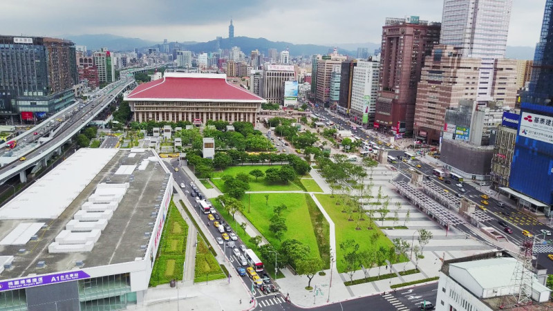 「台北行旅廣場」-打造城市客廳、歷史脈絡交織為核心設計理念   圖：台北市公園處/提供