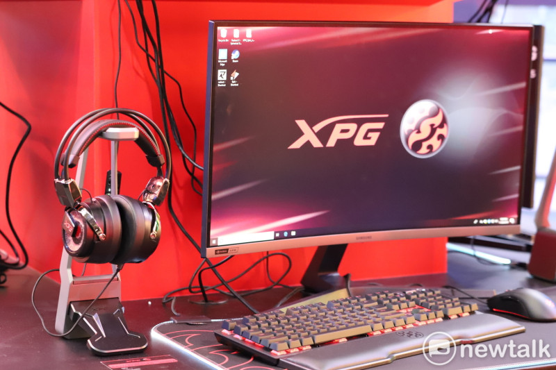 XPG一次展示全系列耳機、鍵盤、機殼等競新品