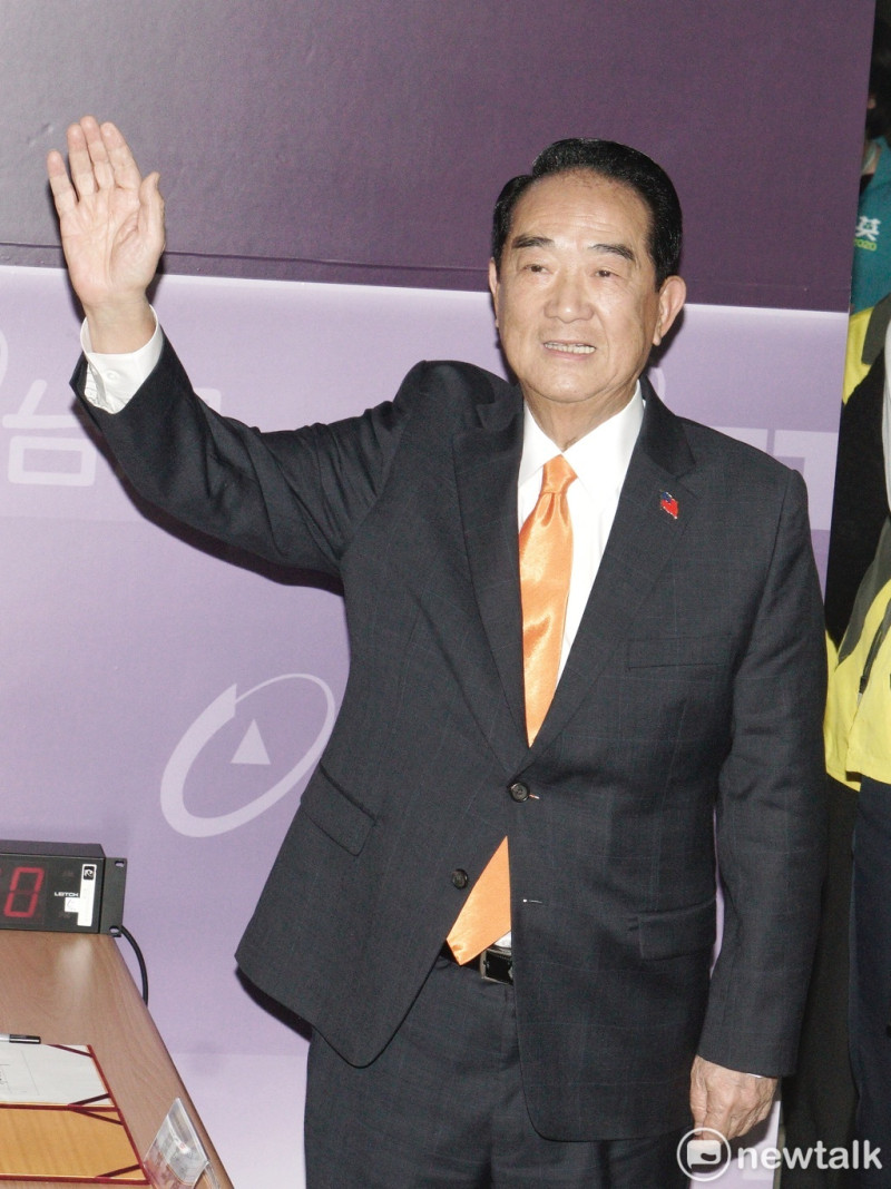 親民黨總統候選人宋楚瑜出席總統候選人政見發表會。   圖：張良一/攝