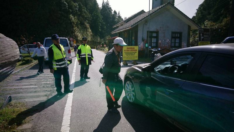 台灣山毛櫸步道旺季期間，翠峰景觀道路將啟動150輛動態交通管制。 圖：翻攝自太平山國家森林遊樂區官網