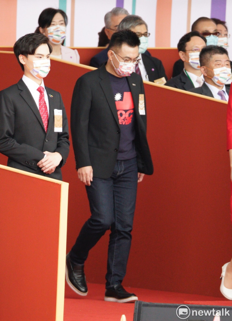 國民黨主席江啟臣參加總統府前國慶大典。   圖：張良一／攝