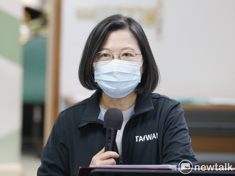 蔡英文總統因領導台灣「超前部署」，在疫情爆發時前迅速反應，抗疫入榜今年的「彭博50」。   圖：張良一/攝（資料照片）