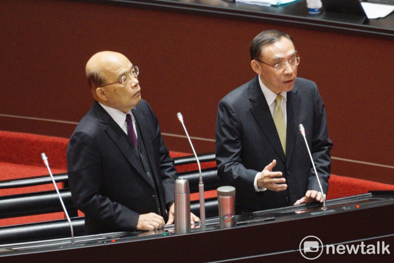 行政院長蘇貞昌、法務部長蔡清祥在立院院會備詢。   圖：張良一/攝（資料照）