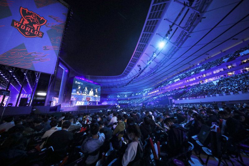 今年《英雄聯盟》世界大賽成為少數能夠開放觀眾入場觀賽的電競與體育賽事。 圖：翻攝自LoL Esports Photo flickr
