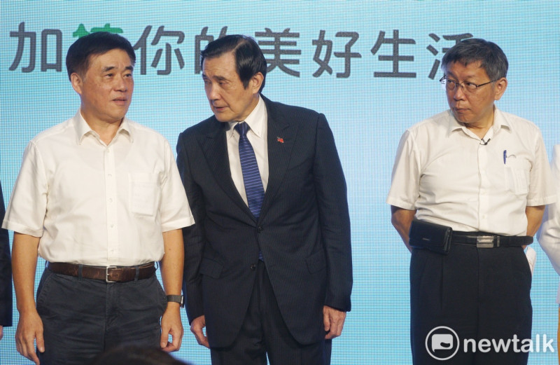 台北市長柯文哲、前總統馬英九、前台北市長郝龍斌出席悠遊20「加植你的美好生活」記者會。   圖：張良一 / 攝