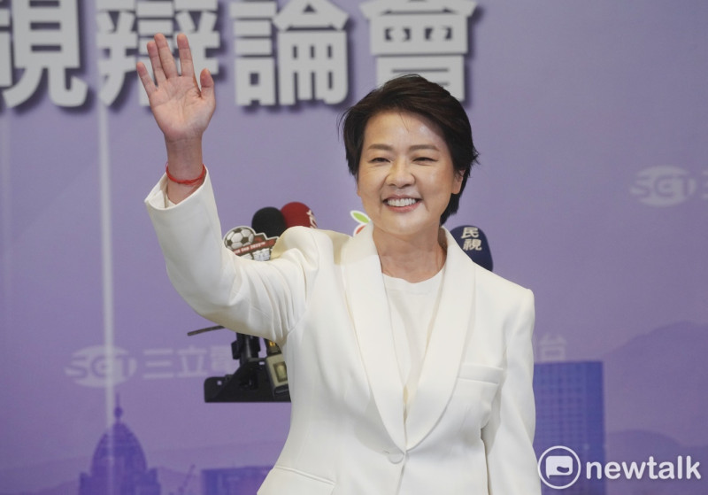無黨籍台北市長候選人黃珊珊出席台北市長候選人電視辯論會。   圖：張良一 / 攝