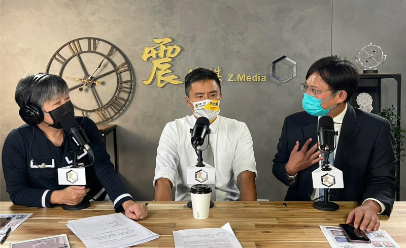 前立委黃國昌、時代力量台北市議員候選人陳志明接受黃光芹專訪。   圖：新聞不芹菜提供