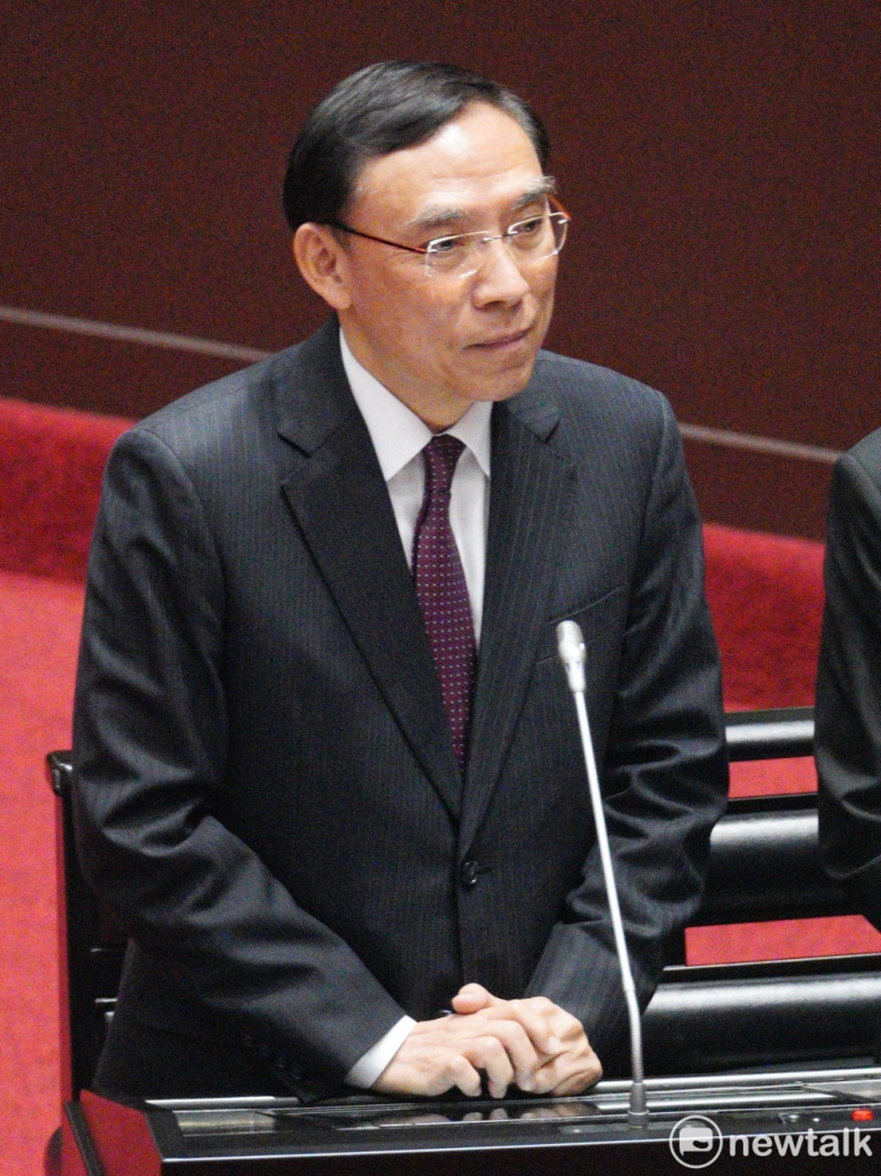 法務部長蔡清祥在立法院院會備詢。   圖：張良一／攝