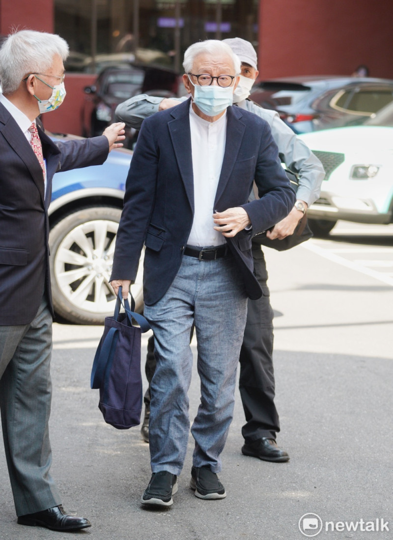 聯電前董事長曹興誠在台北市信民兩岸研究協會發表專題演講。 圖:張良一 / 攝