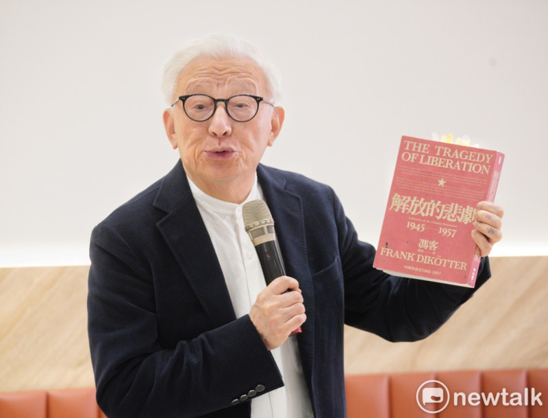 聯電前董事長曹興誠在台北市信民兩岸研究協會發表專題演講。   圖：張良一 / 攝