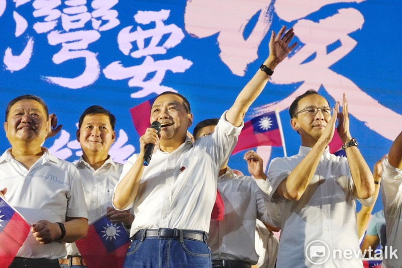 侯友宜出席「台灣要侯！台灣要好！」總統暨新北市立委候選人造勢大會。   圖：張良一/攝（資料照）