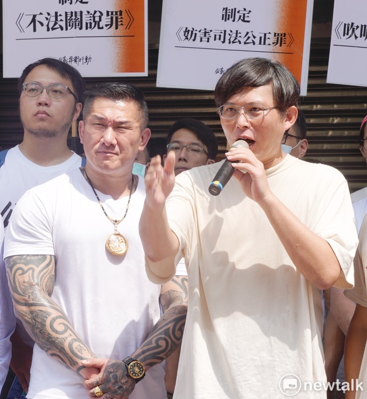 前立委黃國昌（右）。   圖：張良一 / 攝（資料照）