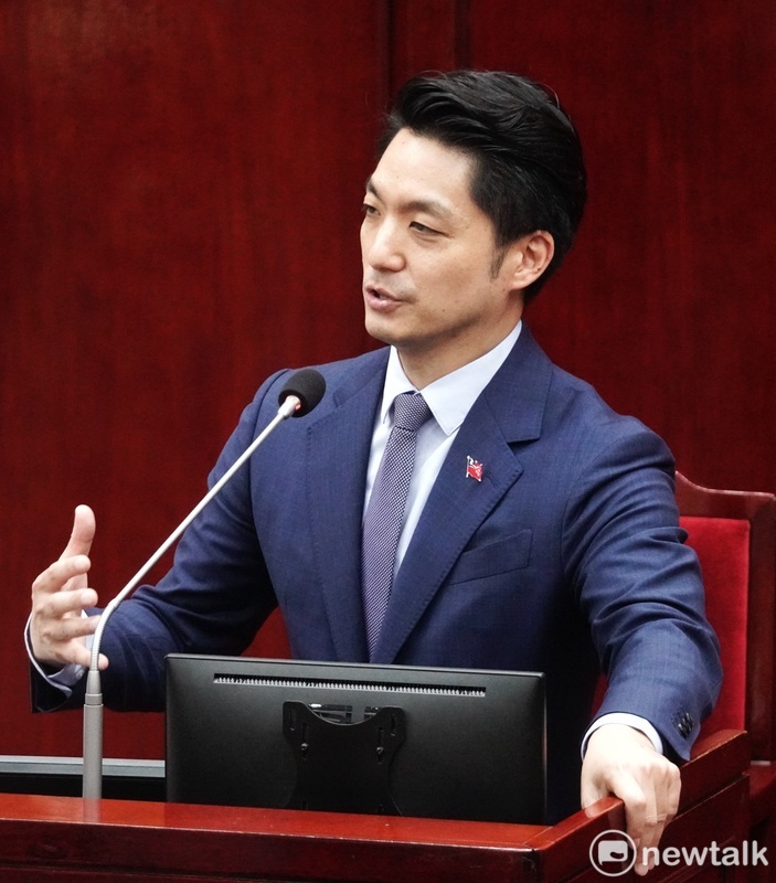 台北市長蔣萬安在台北市議會備詢。   圖：張良一/攝