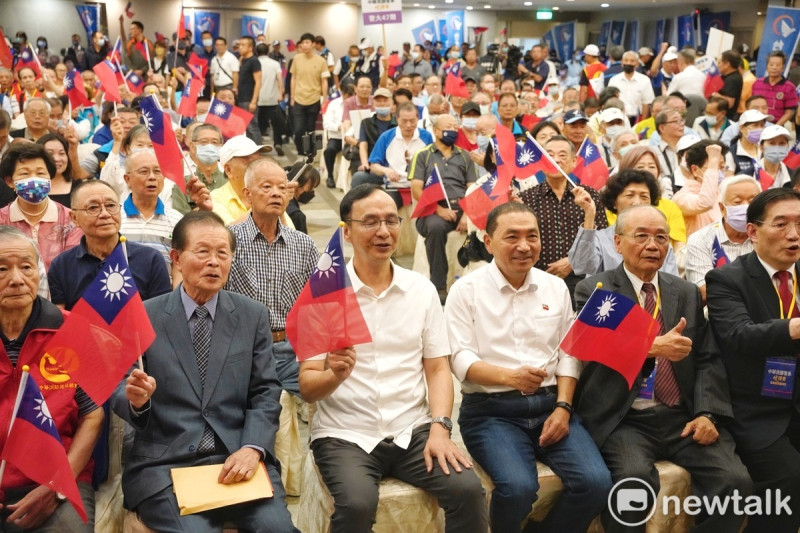 國民黨總統參選人侯友宜`、國民黨主席出席中華民國警系挺侯後援總會成立大會。   圖：張良一/攝