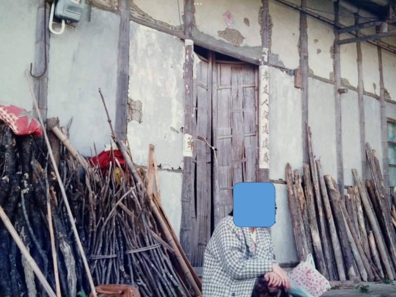  翁達瑞年久失修的老家。 圖：取自翁達瑞臉書