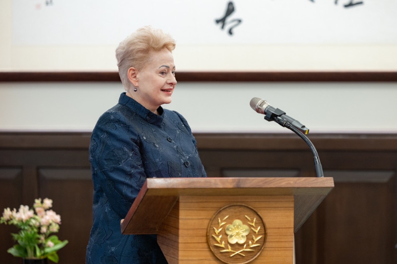  立陶宛前總統葛寶斯凱德（Dalia Grybauskaitė）率團來訪。 圖：總統府提供 