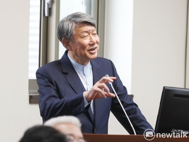 輝達(NVIDIA)持續擴大對台投資，執行長黃仁勳也透露正在尋找合適的地點，並坦言「電力限度是一個挑戰」，經濟部長郭智輝目前電力的準備都是夠的。   圖：張良一/攝
