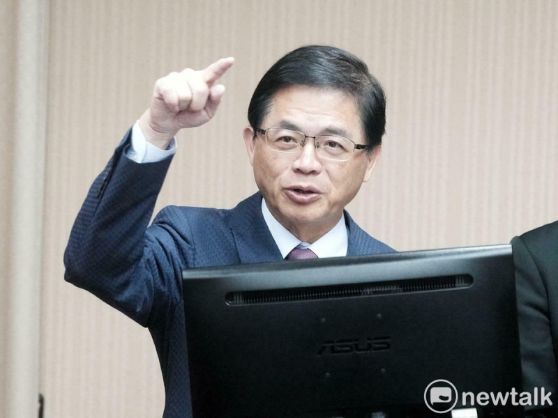 中華航空及台灣航業公司董事長也傳將有異動。對此，交通部長李孟諺於今(30)日公布第二波人事變動時回應，會做綜合性考量。   圖：張良一／攝