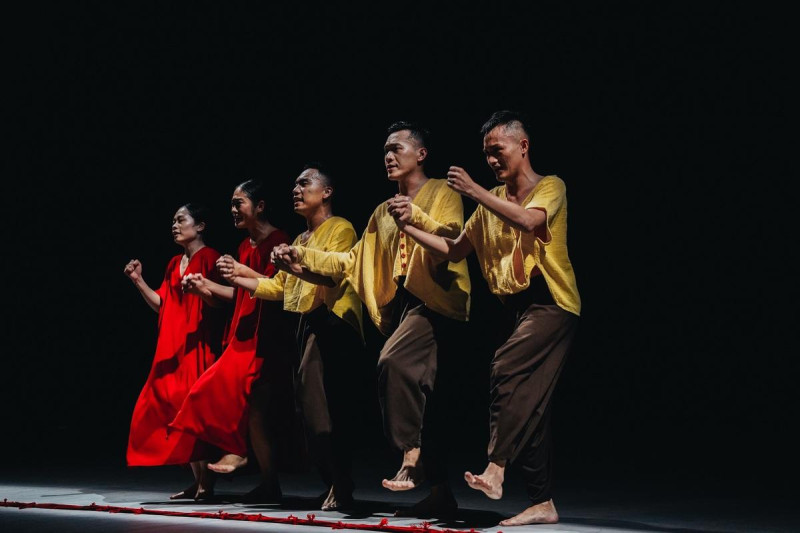 台灣跳入威瑪藝術節 ，以舞蹈勾勒科技之島。蒂摩爾古薪舞集_TjimurDanceTheatre－bulabulaymun在威瑪藝術節 的演出。   圖:Pa_Sa-Si提供