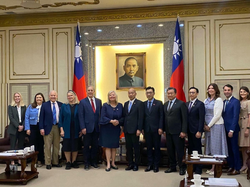 立法院長韓國瑜接見美國國會議員代表團。   圖：林朝億／攝