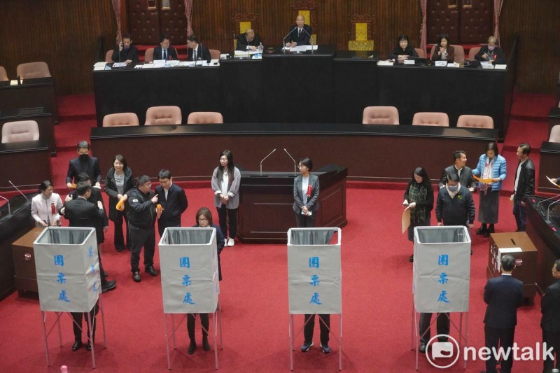 大法官人事案遭否決，成大教授李忠憲指出，劉靜怡自視很高，一定備感羞辱，她事後的反應跟舉動，證明她並不合適擔任這個需要冷靜、理性思考的大法官位置。   圖：張良一/攝（資料照）