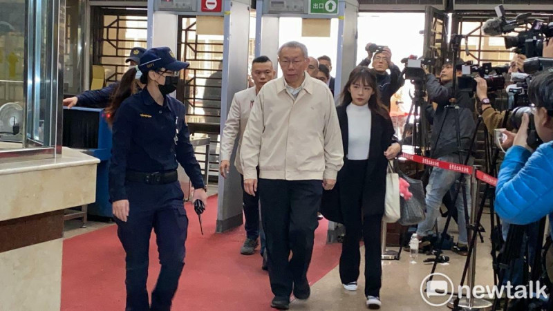 民眾黨主席柯文哲今日前往北檢。   圖：周煊惠 / 攝