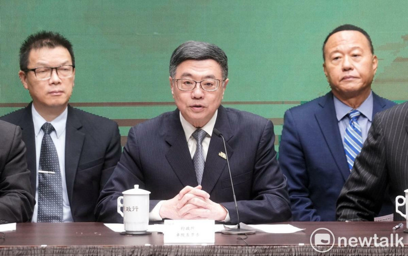 行政院長卓榮泰院長率國科會主委吳誠文等相關部會首長就在野黨立委提案擬刪減114年中央政府總預算相關預算提出說明。   圖：張良一/攝