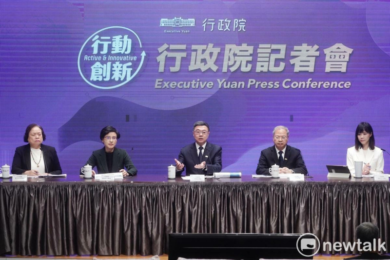 行政院長卓榮泰今（23）天四度親上火線召開記者會。   圖：張良一/攝