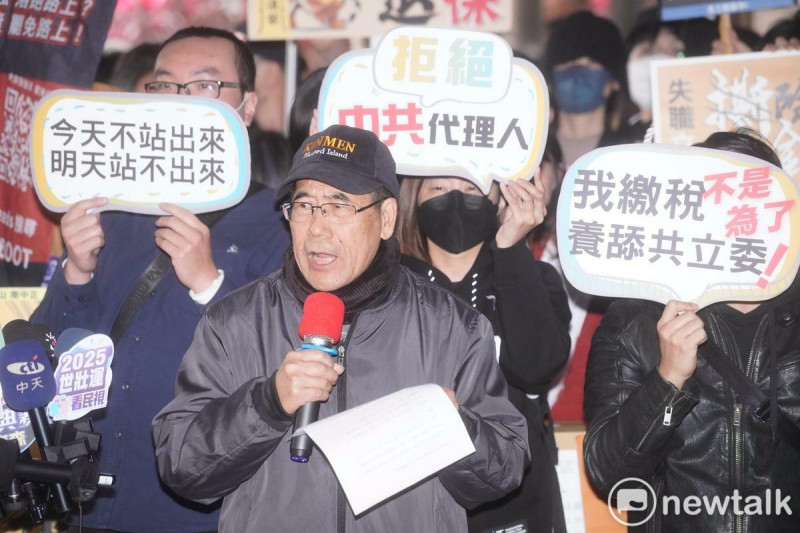 林濁水表示，反對大罷免的民調，從上個月的7成一夕大逆轉，直言「國民黨立委將被罷得屍橫遍野」，藍白還睡得著覺？（圖為罷免金門立委陳玉珍的領銜人翁明志）   圖：張良一/攝（資料照）