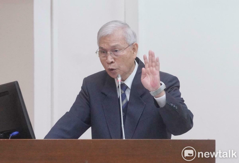 央行總裁楊金龍在立院財政委員會備詢。   圖：張良一／攝