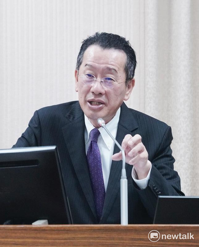 國防部長顧立雄在立院外交及國防委員會備詢。   圖：張良一/攝