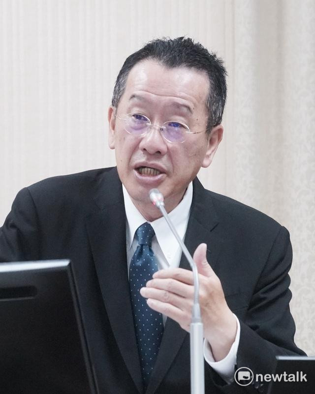 國防部長顧立雄在立院外交及國防委員會備詢。   圖：張良一/攝