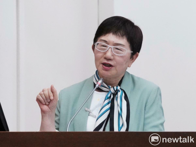 財政部長莊翠雲在立院財政委員會備詢。   圖：張良一/攝