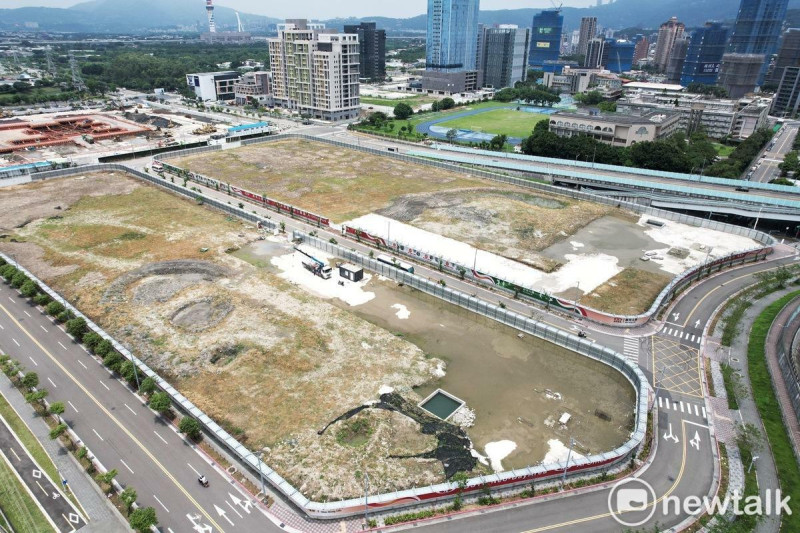 市場盛傳，可能是輝達（NVIDIA）台灣總部預定地的北士科 T17、T18 土地。   圖：張良一／攝