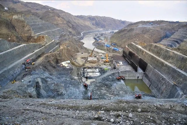 中國在巴基斯坦興建水電設施,加強與巴國的關係。 圖:劍哥的思政課 中國在巴基斯坦興建水電設施,加強與巴國的關係。 圖:劍哥的思政課